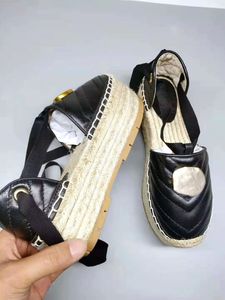 Designer Women Wedge Platform Sandals Espadrille shoes Real Leather Ankle Lace-up matelassé espadrille Ladies High Heel 12cm g233