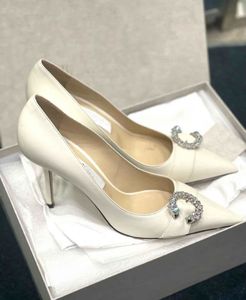 Eleganti scarpe da sposa da sposa Scarpe Saresa Décolleté in tessuto con punta a punta Tacchi alti da donna Luxury Lady Perfect Party Time EU35-42