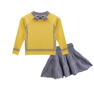 冬秋の幼児の女の子の服セットブティック子供服暖かいニットプルオーバーセーター+プリーツスカートスーツ