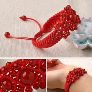 Bangle Red Gemstones Charm Armband för kvinnor Handgjorda flätor Justerbar sträng midjeband Smycken K5J8
