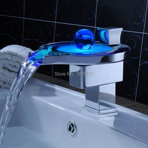 Led Damar Musluk toptan satış-Banyo Lavabo Bataryaları Yeni Tasarım Üç Renk Sıcaklık Kontrollü LED Işık Şelale Mikser Dokunun Tek Kolu Gemisi Havzası Fosu
