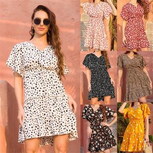 Moda Letnia Koszula Suknie Kobiety Party Szyfon Vintage Kwiatowy Krótki Rękaw V Neck Plised Beach Sukienka Rozmiar S-4XL