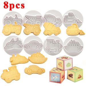 8 Pz/set Auto Aereo Treno Veicolo 3D Taglierina Del Biscotto Muffa Del Biscotto di Cottura Timbro A Mano Presse Stantuffo Sugarcraft Cookie Fondente Cutters