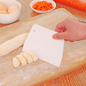 Tools Trapezoidal Food-grade Plastic Scraper DIY Butter Knife Cake Dough Pastry Cutter Kitchen Bakeware