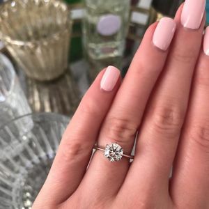 Cluster Rings Original Solid Conrivals 925 Sterling Silver Zirconia Women Wedding Engagement Simple Band Ring Wholesale R4339