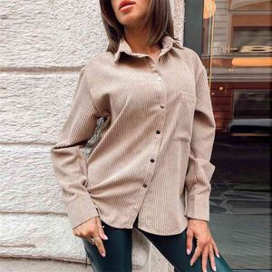 Vrouwen Casual Zakken Corduroy Fluwelen Blouse Lange Mouw Kraagvorm Effen Kantoor Dame Shirt Winter Mode Vrouwen Tops 210708