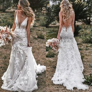 Rocznik Ivory Syrenki Suknie Ślubne 2022 V-Neck Backless Bride Dress Lace Aplikacje 3D Kwiaty Kraj Suknie Ślubne Plus Size Custom Made Długie Vestidos