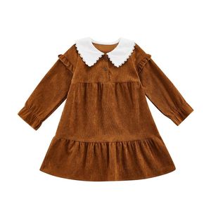 Mädchen Kleider Kind Mädchen Casual Puppe Revers Design Ausschnitt Knöpfe Rüschen Saum Lose Cord Kleid Kinder Herbst Kleidung