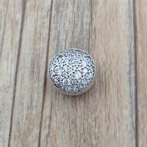 925 Gümüş Boncuklar Pave Küre Charm Clear CZ Charms, Avrupa Pandora tarzı mücevher bilezik kolye 797540cz Annajewel