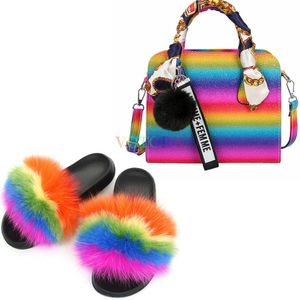 Furry Fur Slides Women Rainbow Shoulder Bag Real Fox Raccoon Fur Slippers Jelly Purse Set Kvinna Fluffy Fur Slipper Handväskor Set X0925