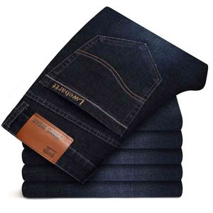 Мужские бренд стретч джинсы деловые повседневные тонкие пригодные джинсовые брюки черные синие брюки мужские плюс размер 38 40 42 210716