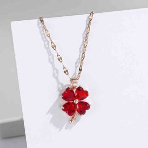 18k Clover Garnet Titanium Steel Necklace Rose Gold Lucky Grass Pendant Small Fresh Simple Jewelry for Girlfriend