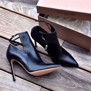 Womens Handmade Stiletto Saltos Altos Vestido Sapatos Sapatos Pontilhada-Toe Buckle Ankle Strap Black Faux Leather Party Party Prom Fashion Court Bombas D509