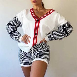 spring knitwear Korean version of light mature wind age reduction cardigan sweater high waist shorts plaid 211106