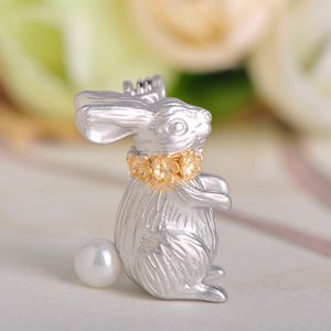 Blucome Cute Vivid little Rabbit Shape Brooch Simulated pearl Brooches For Women Children Knit Scarf Sweater Bag Pin Accessories
