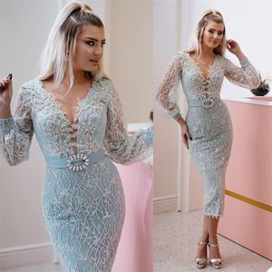 Luksusowe kryształ Syrenki Prom Dresses z pasem z długim rękawami Suknie wieczorowe Koraliki Appliqued Dubai Arabski Sweep Pociąg Custom Made Pagewant Suknia
