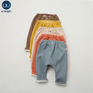 Warme Neugeborene verdicken Baumwolle weiche Mädchen Jungen Hosen Hosen 0-24M Winter Herbst Frühling Baby Kleidung 210306