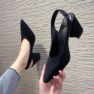 Sandały szpiczaste pięty czarne buty dla kobiet płytkie usta 2021 lato beżowe aksamitne zamknięte dziewczyny otwarte wysokie niskie stiletto