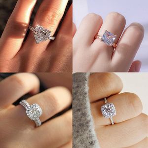 Mode Luxury Crystal Engagement Kvinnors Ring För Kvinnor AAA Vit Kubik Zirconia Silver Färg Ringar 2021 Bröllop Kvinna Jewerly