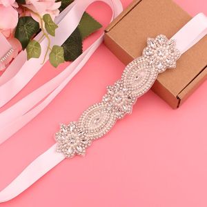 Bröllopsramar Brudbälte damer klänning Pearl Crystal Tillbehör för viktiga tillfällen