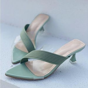 Sandaler Luxury Gladiator High Heels Women Jelly Transparent PVC Knit Point Toe Slippers Flip Flops Party Office Pumps