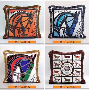 Luxury pillow case designer classic Signage tassel 20 carriage patterns printting pillowcase cushion cover 45*45cm for home decorative and Christmas gifts 2022