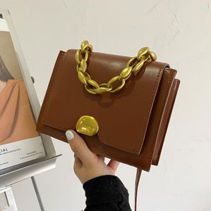 Moda grube metalowe łańcuchy damskie torebki projektant kwadratowy klapki torby na ramię luksusowe pu skóra crossbody torba żeński małe torebki