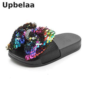 Dziewczyny Kapcie Dzieci Buty Lato Bow Cekiny Outdoor Dzieci Plaża Berbeczka Boddal Sandal Płaski Mieszkanie Klapki Flop 210712