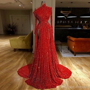 2021 Sexy Bling Sparkly Dark Red Cekinowe Koronki Suknie Wieczorowe Nosić jedno ramię Długie rękawy Party Sukienka Side Split Cekiny Celebrity Prom Suknie Sweep Pociąg