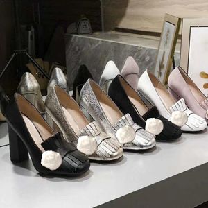 2020 designer de luxo de couro de vaca sapatos de barco de salto alto primavera outono Sexy Bar Banquete sapatos femininos 10 cm fivela de metal sapatos de salto grosso 34-42