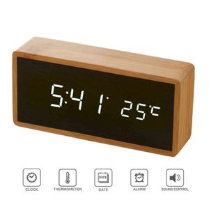 Bambu Träspegel Väckarklockor Temperaturljud Kontrollera skrivbordsklocka med digital klocka Elektroniska LED-klockor Despertador 211112