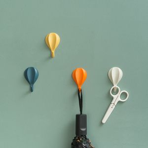 8 sztuk Hot Air Balloon Ręcznik Hak Plastikowy Drzwi Wieszak Samoprzylepny Wieszak Na ścianie Kapelusz Racks Key Hanger Organizer Home Decor