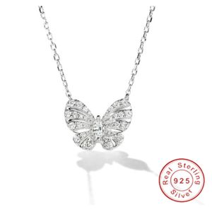 Charme Butterfly simulado Diamond Pinging Real 925 Sterling Silver Party Wedding Pingentents Colar para mulheres Presente de joias