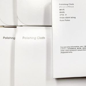 Polishing Cloth for iPhone Screen Cleanihg Cloths for iPad Mac Apple Watch iPod Pro Display XDR Cleaning Supplies with Logo Retail Box