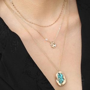 Kedjor Multilayer Blue Pendant Pearl Necklace Geometriska Leaf Smycken Lady Party