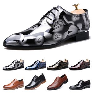 Topp Mens läderklänningskor brittisk tryck Navy Bule Black Brow Oxfords Flat Office Party Wedding Round Toe Storlek 38-48 GAI