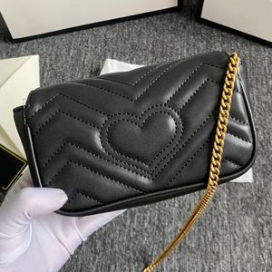 Top Quality Designer Bag Woman Fashion Chain Handbags Shoulder Bag Designers handbag Lady Genuine Leather Banquet Black Wite Messenger Crossbody mini Bags 16.5cm 07