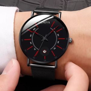 Top Ladies Watch Quartz Klockor 42mm Mode Casual Armbandsur Womens Wristwatches Atmospheric Business Montre de Luxe Gift Color1