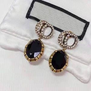 Brincos de charme da moda retrô europeia e americana aretes orecchini brinco de designer de luxo feminino