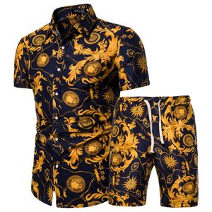 2020年夏の男子服短袖プリントシャツショーツ2ピースファッション男性カジュアルビーチウェア服