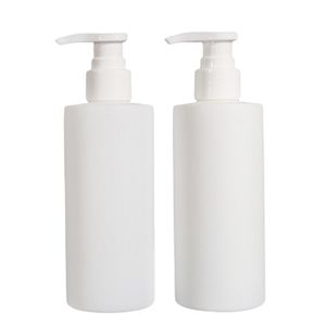 Bottiglia di plastica cosmetica Tutta bianca Colonna circolare Spalla piatta PET Pompa per lozione lucida Pompa vuota Contenitore di imballaggio riutilizzabile portatile 200 ml