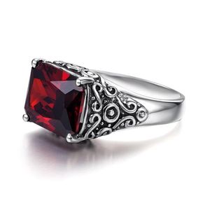 Anéis de cluster 100% real 925 Sterling Silver Ring Creative Handmade Garnet Vintage gravado padrão medieval elementos de jóias para unisex