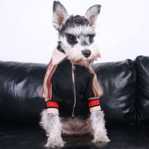 Giacca per animali domestici con design con cerniera alla moda Abbigliamento per cani stile street all'aperto Abbigliamento invernale alla moda per cuccioli Teddy Bichon