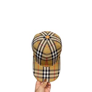 Caixa De Chapéu De Tecido venda por atacado-Chapéus misture boné de beisebol simples com bordado síncrono na tela de roupas adequada para homens e mulheres Com saco de pano de caixa