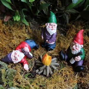 Miniature Garden Gnome Figurines Funny Mini Gnomes Elf Figure Micro Résine Fée Jardin Nain Kit pour Terrarium Bonsaï Décoration 210727