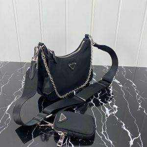 High Quality Fashion Luxurys Designers Bag Purses Nylon underarm Handbags 2005 Hobo Canvas Shoulder Bags Women Chain Crossbody Bag backpack purse wallet have box