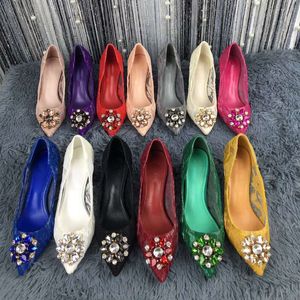 Skönhet Rhinestone Flower Wedding Dress Shoes Floral Lace High Heel Pumps Bling Crystal Decor Sexig Pump Pekad Toe Slip-On Feamle Stiletto Zapatos