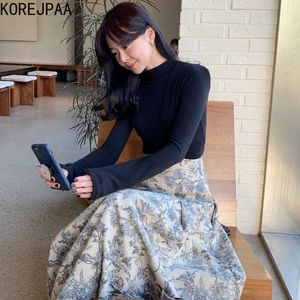 コレヒパアの女性のドレスセット韓国シックなシンプルなジョーカー基本長袖ボトムリングシャツTシャツとハイウエスト花のスカートスーツ210526
