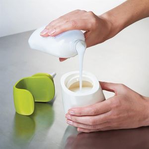 Kitchen and bathroom soap dishwashing liquid dispenser C-type one-hand pressing soap box shampoo bottle a02