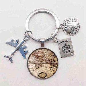 World Map Keychain Travel Exploring Glass Dome Cabachon Aircraft Charm Pendant Keychain Men's and Women's Gift Jewelry Keychain.